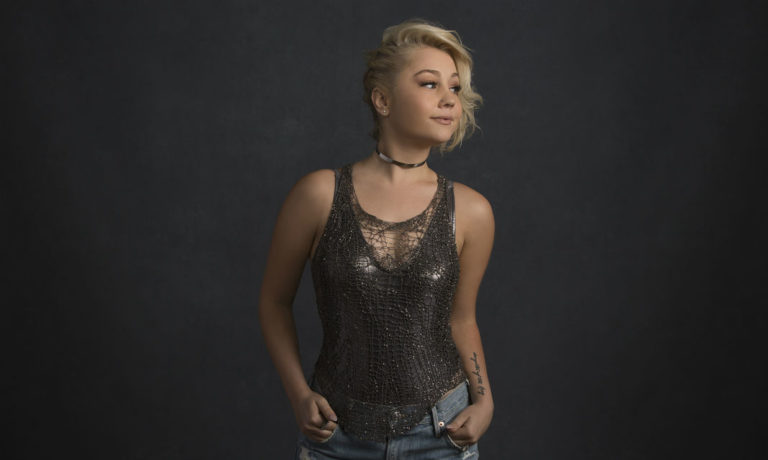 RaeLynn RaVe Tour